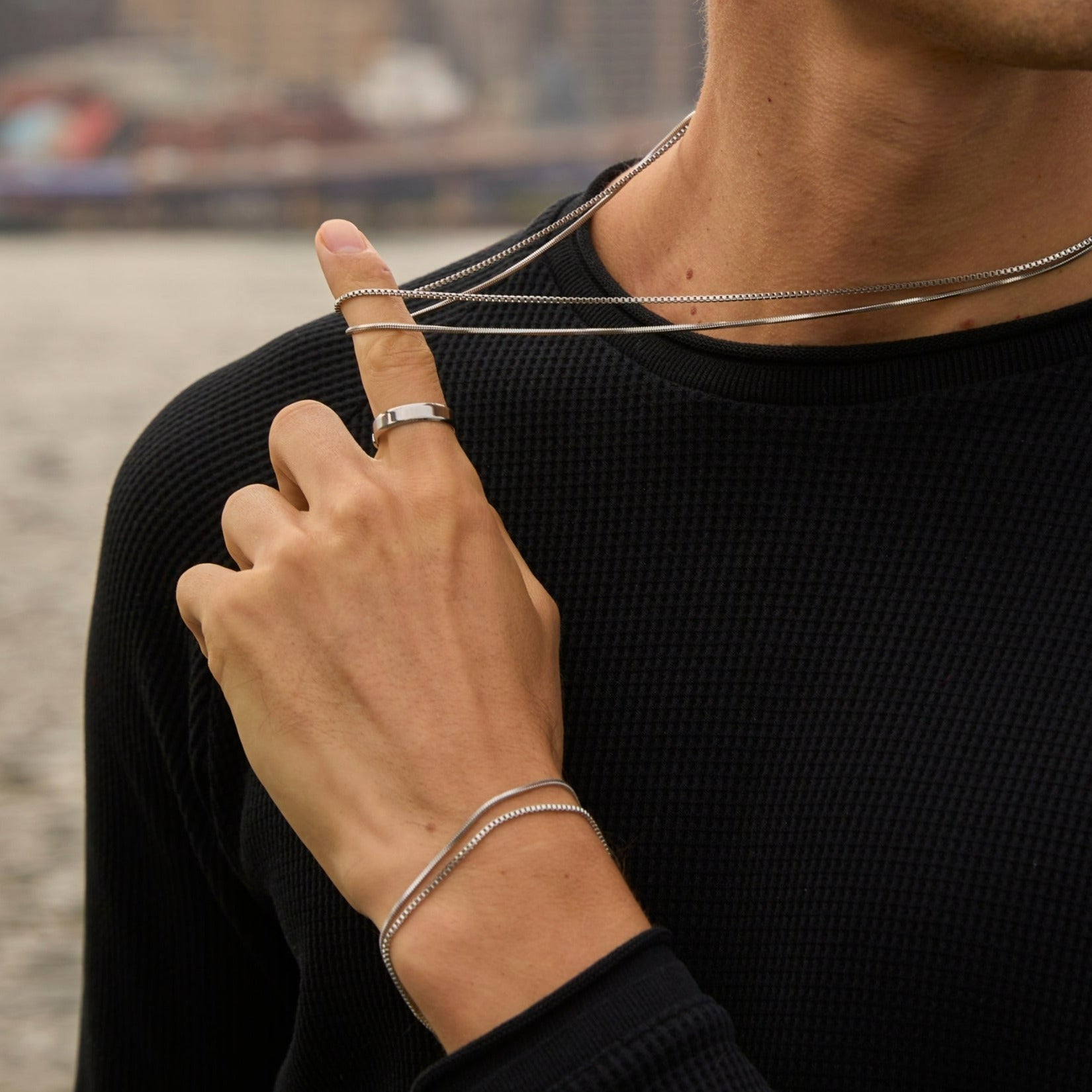 Minimal Box Chain