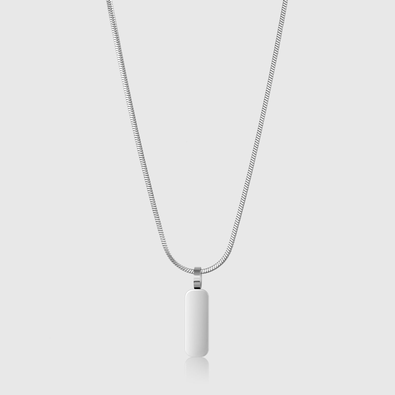 Minimal Pendant & Square Chain