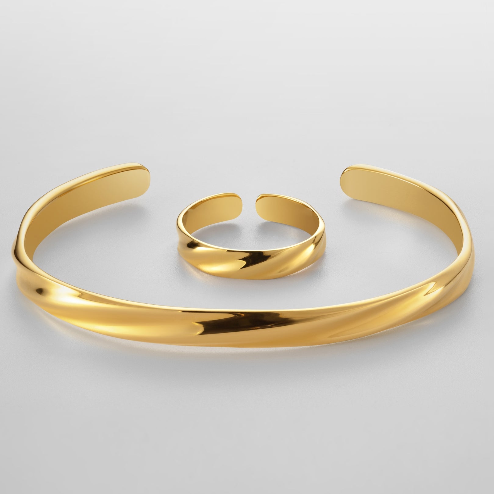 Twisted Unisize Set